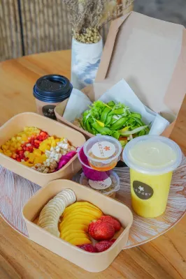 Putri Salju Villa by EVDEkimi – Teras indah di jantung artistik Ubud Makanan Photos