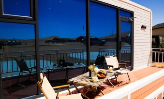 Hourglass · Time's Nest Desert Scenic Homestay