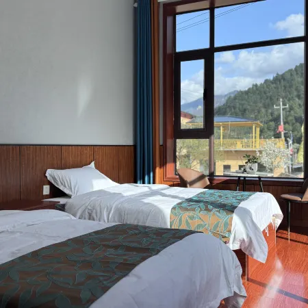 Diebu Muyunju Homestay (Sarong Village)
