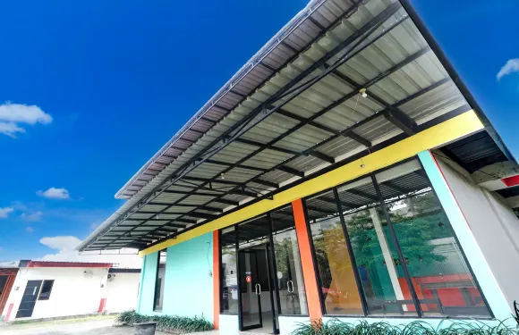 Hotel O Mojoanyar靠近Mojokerto巴士總站