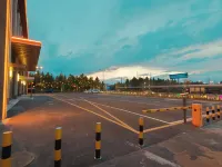 Hampton by Hilton Heihe - parking