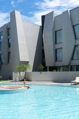 Westone Hotel Hotels near Riyue Bay Haimen Tourism Area