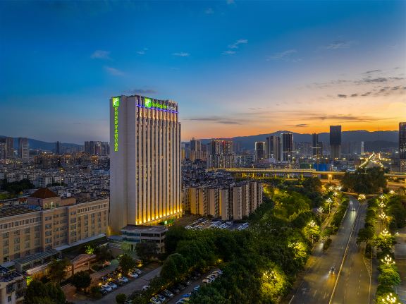 ฮอลิเดย์ อินน์ เอ็กซ์เพรส คุนหมิง เวสต์ บาย IHG