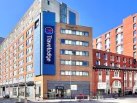 Travelodge Birmingham Central Bull Ring バーミンガム・バック・トゥ・バックス周辺のホテル