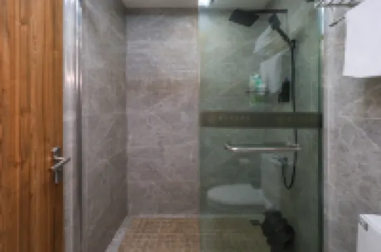 โรงแรมกาจู (ว่านด้า ซินตู ฮวาติง เฉาหู)