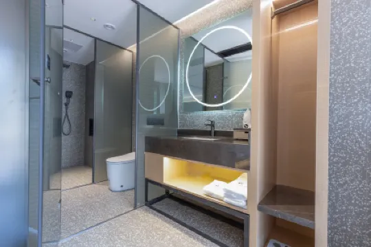 YOUJIA · Youjia Home stay (Jiuzhaigou Valley Scenic and Historic Interest Area Tourist Center Store) Отели в г. Цзючжайгоу