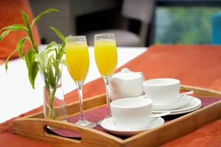 Stay Across NAIA Terminal 3 in Newport City