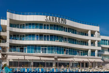 Апарт-отель Санремо