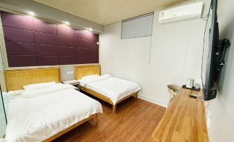 Mengzhou Jinmao Hotel