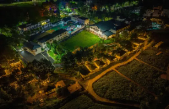 Xian Heyue Ecological Tourism Scenic Area B&B