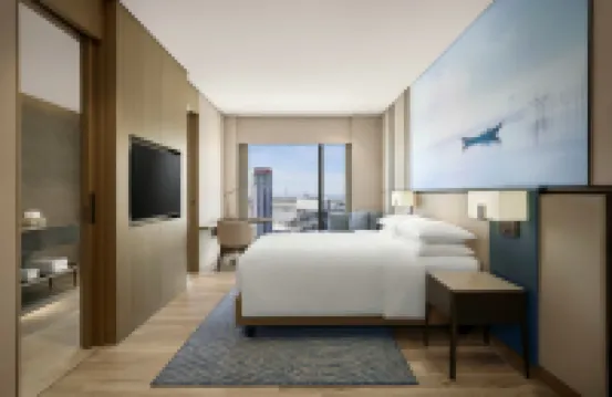 Courtyard by Marriott Danang Han River