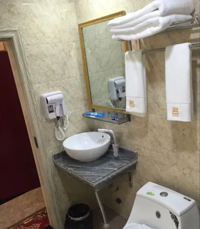 Zhicheng Hotel Отели рядом со станцией Kaiyang Railway Station