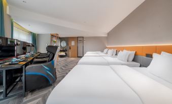 Yunqi Hotel (RT-Mart Guogou Plaza)