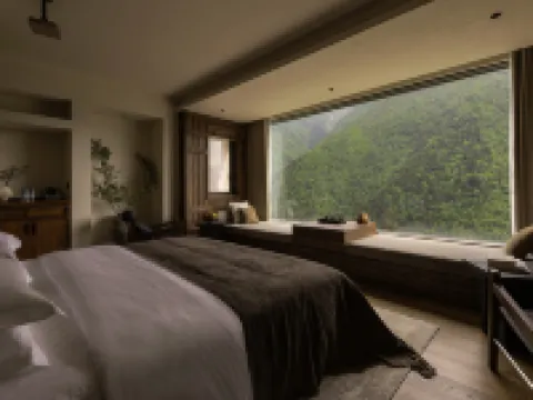 Shanshangshan • Yunyang Resort (Shuangqiao Valley Scenic Area) Hoteles en Xiaojin