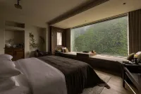 Shanshangshan • Yunyang Resort (Shuangqiao Valley Scenic Area)