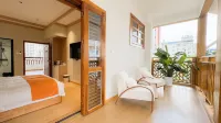 Shan Qian yue Xia min su Hotels in Lincang