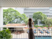 Centre Point Sukhumvit Thong-Lo Отели рядом с достопримечательностью «Торговый центр SeenSpace»