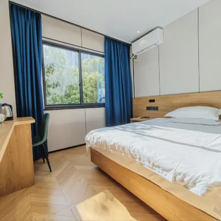 Jinxin Hotel (Lucheng Road)