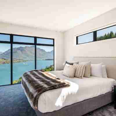 Summit Escape, Hot Tub, Fireplace, BBQ, AC & Views Rooms