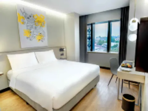 Yello Hotel Samarinda サマリンダのホテル