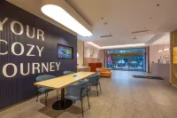 Jinjiang Hotel (Zhengding International Exhibition Center Olympic Sports Center) - parking