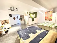 Babybaby Hotel · Selected xuzhousuning 기차역 호텔