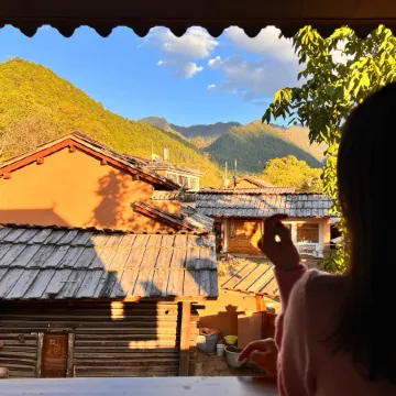 Lanping Shujiawu Township Luoguxuan Hiking Homestay