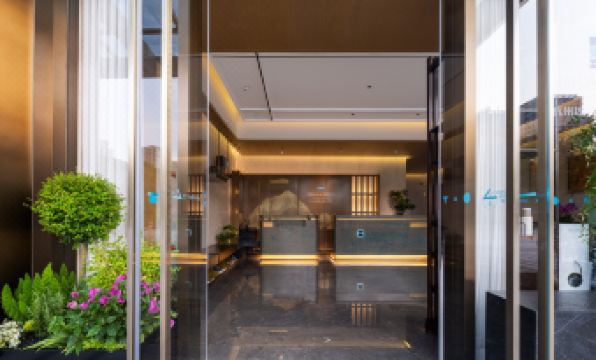 Hangzhou East Station Qianxin GINLAN JIA Qingtang Hotel