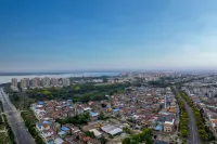 Guo'ao  E-sports  Business Hotel (Laohekou Passenger Station Branch)