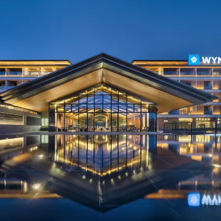 WYNDHAM Qingyuan Lianzhou Hot Spring Resort