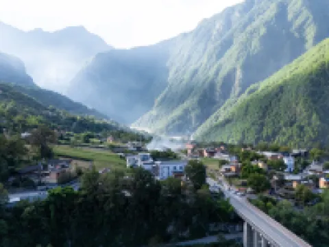 Bingzhong Luozhongding Garden Holiday Hotel Hotel di Gongshan