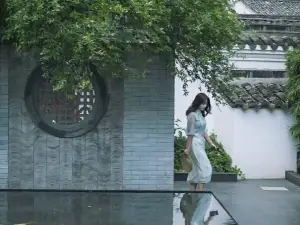 Joying - Beautiful Stay in the Hometown of the Book Saint