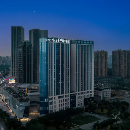 Ozz·nice4·Sealand S Hotel (Chengdu Panda Base Longtansi Metro Station Branch)
