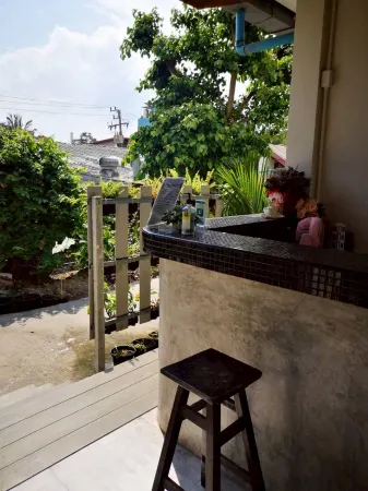 Samed Your House Отели рядом с достопримечательностью «Ao Noi Na»