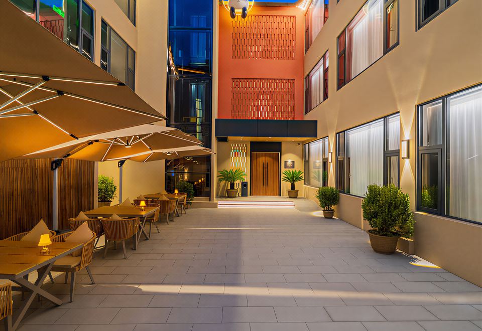 hotel overview picture