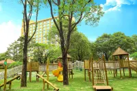 Royal Garden Hotel - Family