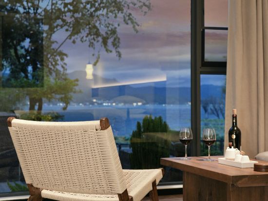 大理莫問炁舍海景美宿（海舌公園生態廊道店）