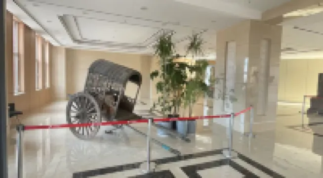 Dongda Zhenghui Hotel (Baotou Jin Street)