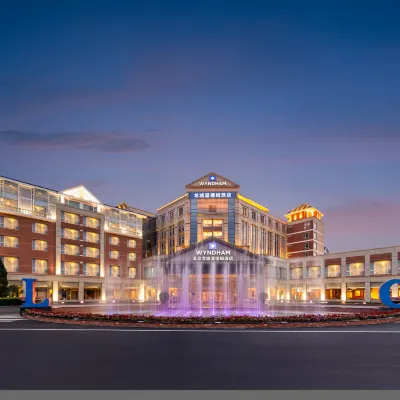 Wyndham Beijing North Hotels near North China Electric Power University