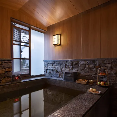 Dayin Xuntang Hot Spring Homestay