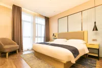 โรงแรมอีชาร์ม (ถนนโจวหยู หลูเจียง)