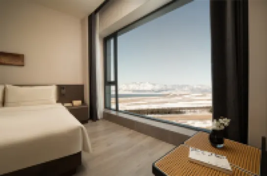 Sayram Lake Atour Hotel