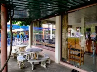 Toon Guesthouse Sukhothai Hotels near Ramkhamhaeng National Museum