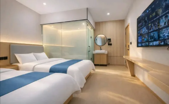 Qingjing · Boyue Hotel Hotels in Huyi District