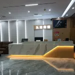 Jiu Long Business Hotel
