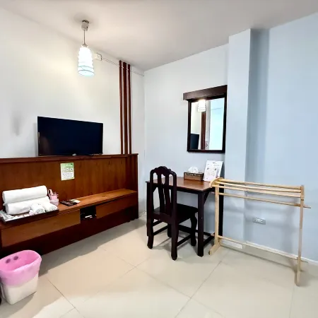 Chedi Chiangrai Boutique Hotel Отели рядом с достопримечательностью «Госпиталь Овербрук»