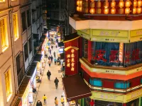 Qingzhu · Lizhi Xiyue Hotel (Xi'an Bell and Drum Tower Sajinqiao Subway Station) Hotels near Lianhu