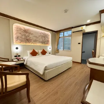 Sakol Hotel