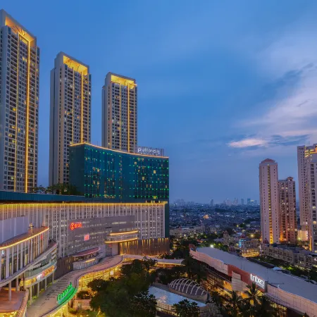 Pullman Jakarta Central Park Отели рядом с достопримечательностью «Торговый центр Central Park»
