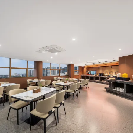 Boxi International Hotel (Dongyang Woodcarving Town Baolong Plaza)